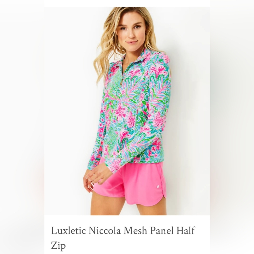 Lilly Pulitzer NWT  Luxletic Niccola mesh panel half zip.  Size M.